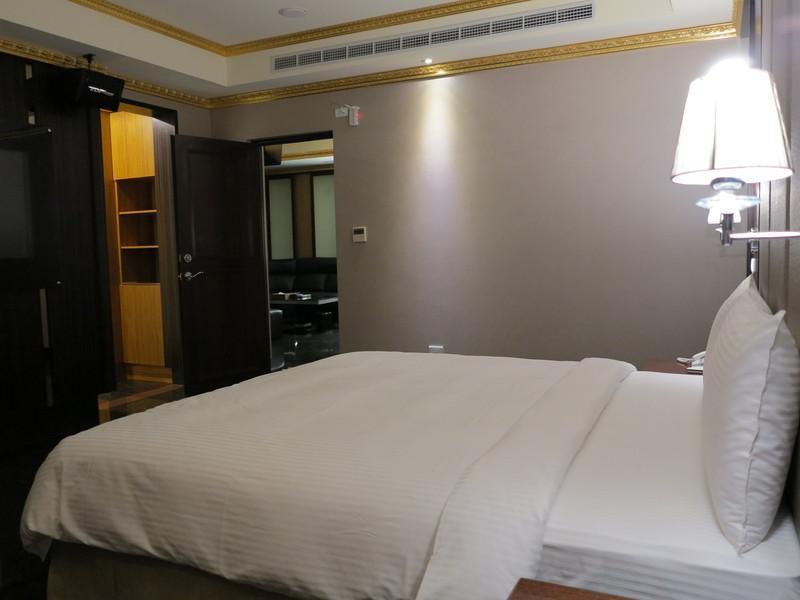 Gold Sand Hotel Хсинчу Сити Екстериор снимка