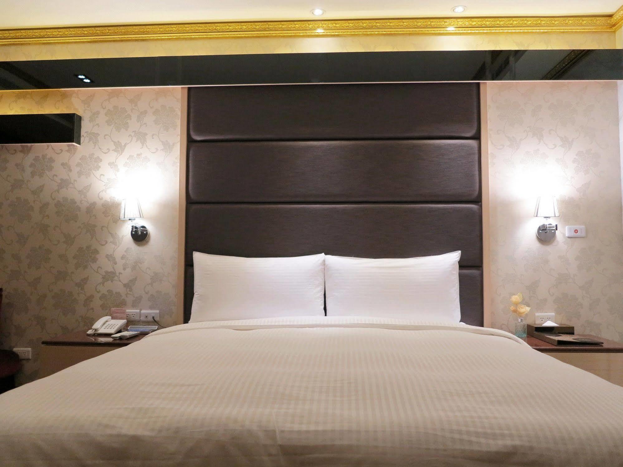 Gold Sand Hotel Хсинчу Сити Екстериор снимка